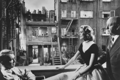 Grace Kelly, James Stewart, Alfred Hitchcock - REAR WINDOW (1954)